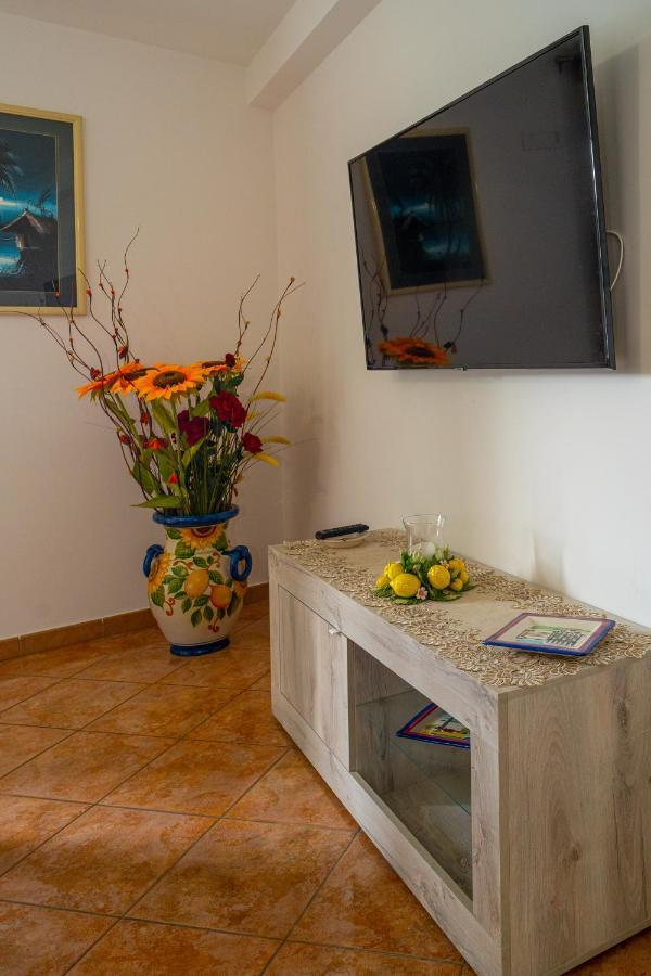 Lidia'S House Villa Минори Екстериор снимка